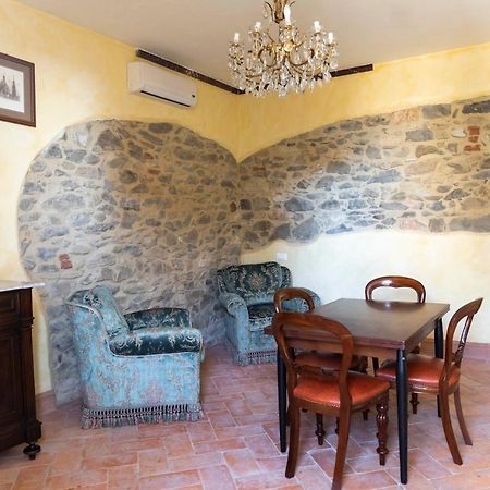 Sullago Appartamenti -Romantico Appartamento In Centro Castiglione del Lago Exterior foto